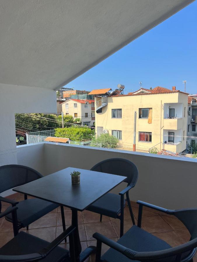 Villa Sokoli, Enjoy Sunset At This Spacious Apartment Tirana Zewnętrze zdjęcie