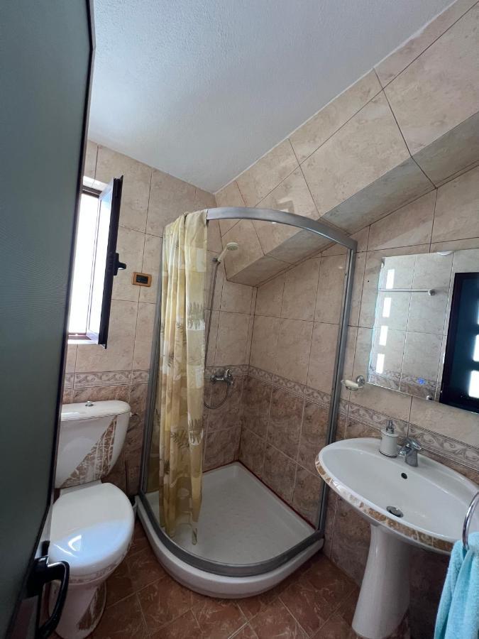 Villa Sokoli, Enjoy Sunset At This Spacious Apartment Tirana Zewnętrze zdjęcie